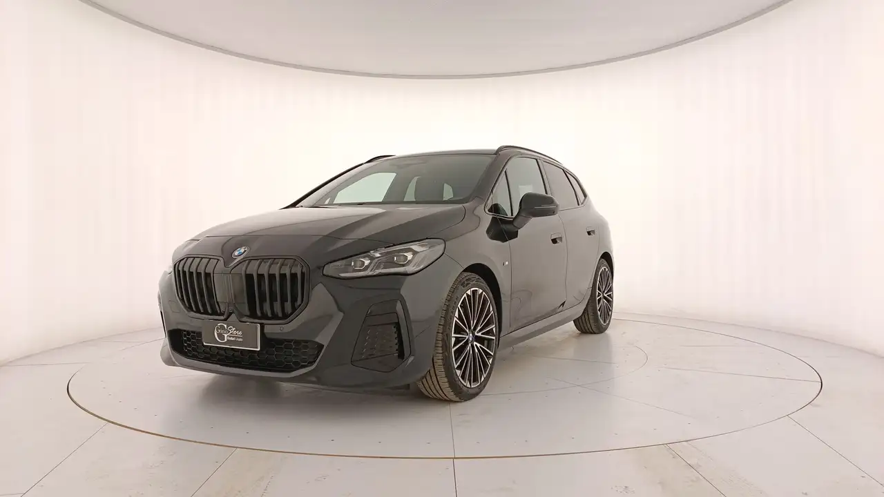 BMW 218 d Active Tourer Msport auto — photo 1 of 15