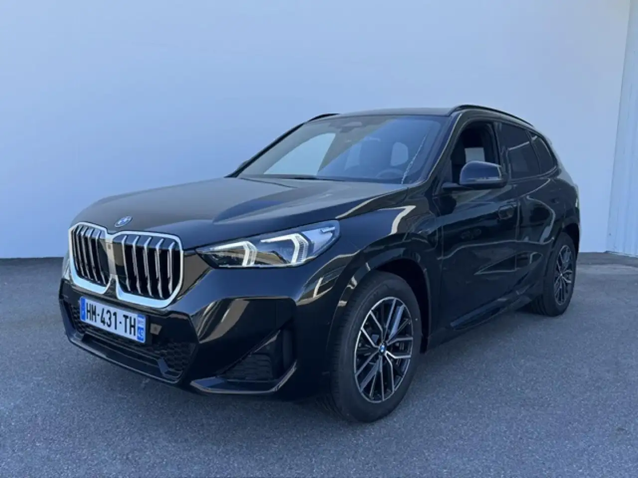 BMW X1 xDrive25e 245ch M Sport — photo 1 of 20