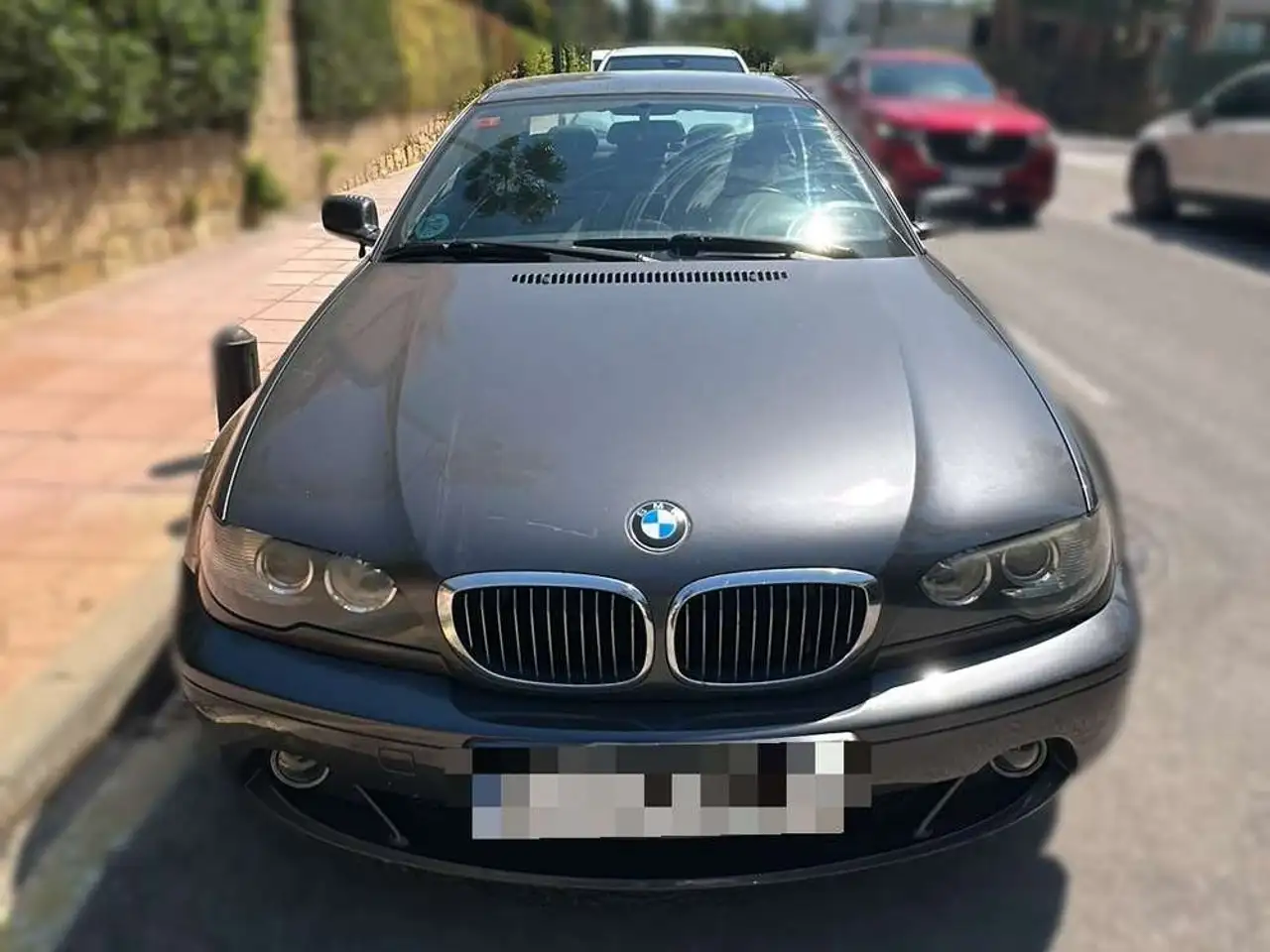 BMW 318 Ci — photo 1 of 7