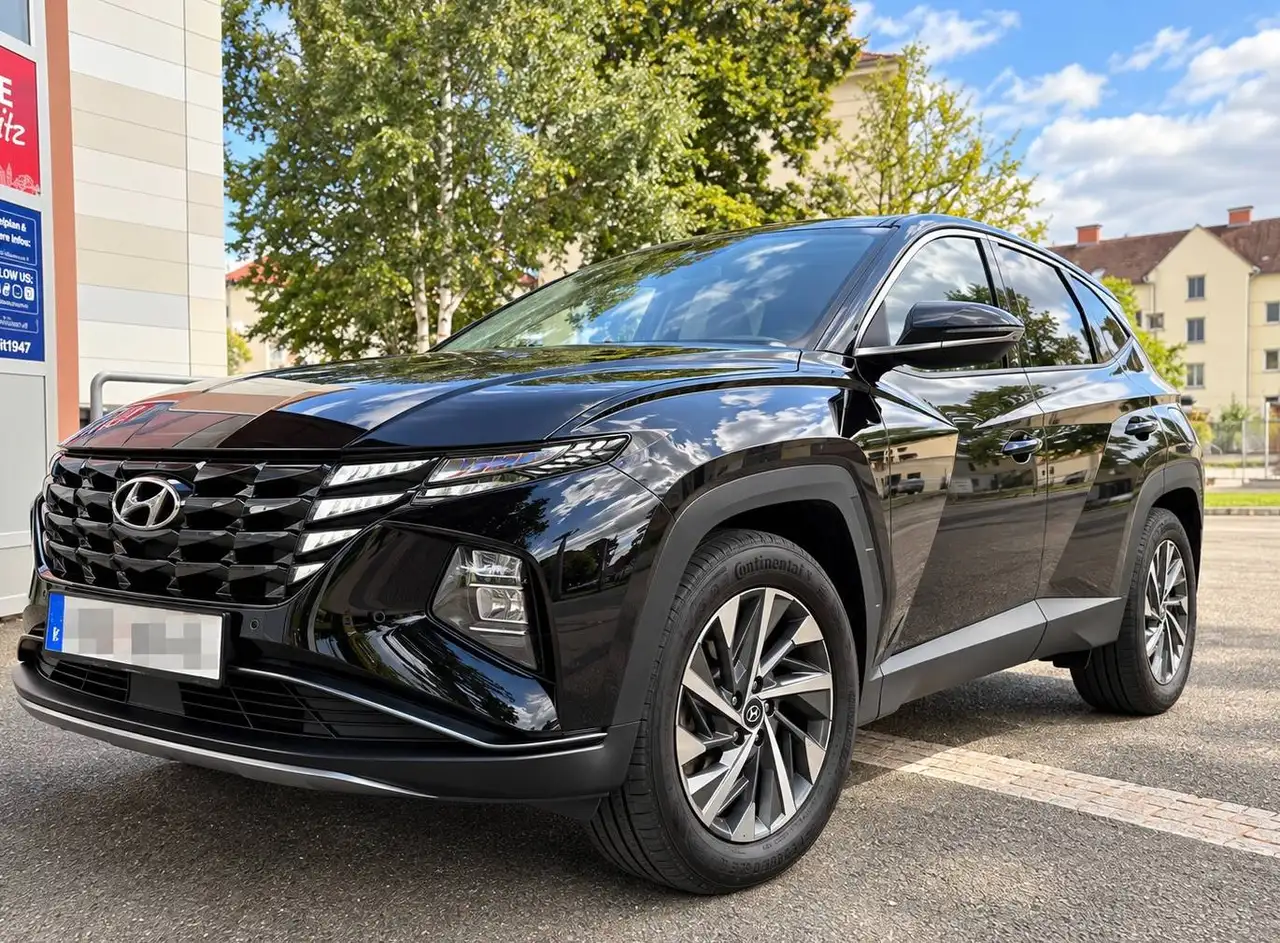 Hyundai TUCSON Tucson 1,6 T-GDI 2WD 48V Trend Line inkl. neuwertige Winterkompletträder — photo 1 of 12