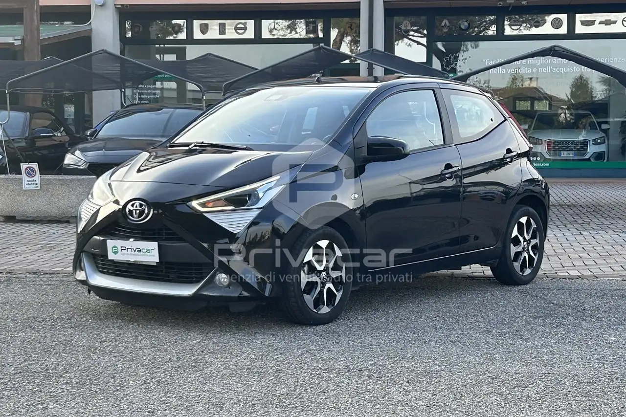 Toyota Aygo Aygo Connect 1.0 VVT-i 72 CV 5 porte x-fun — photo 1 of 15