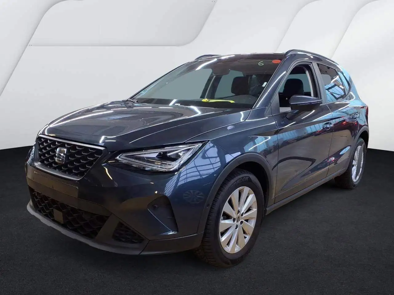 SEAT Arona Style 1.0 TSI - LED Vision Plus GJR ACC SHZ Keyles — photo 1 of 4