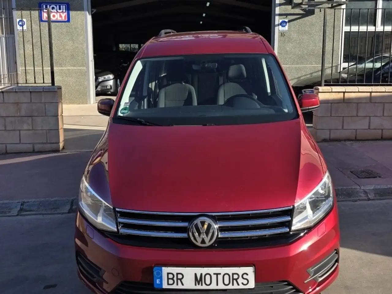 Volkswagen Caddy 2.0TDI Trendline DSG 75kW — photo 1 of 1