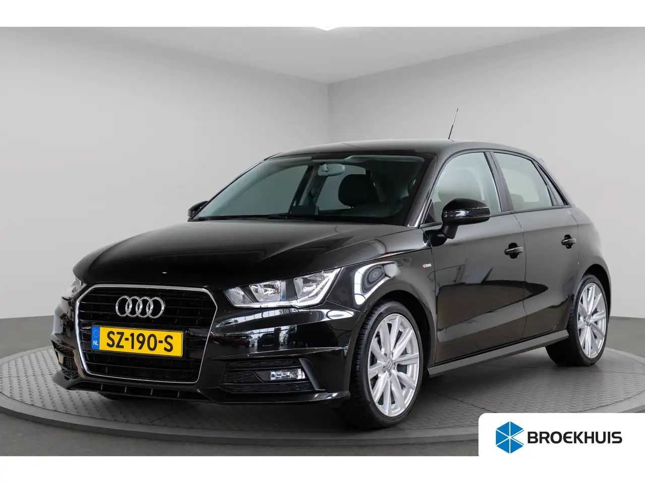 Audi A1 Sportback 1.0 TFSI Automaat Adrenalin | Parkeersen — photo 1 of 33
