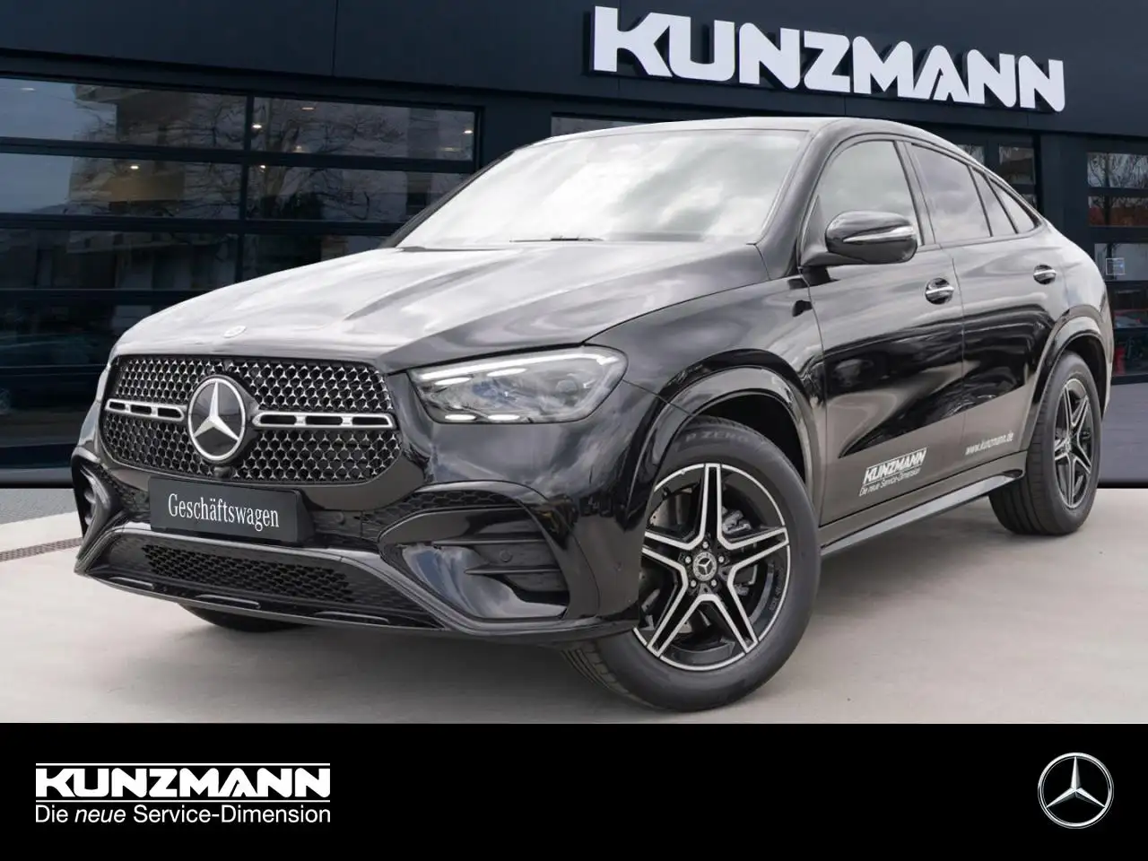 Mercedes-Benz GLE 300 d 4MATIC Coupé AMG Night Panorama 360° — photo 1 of 19