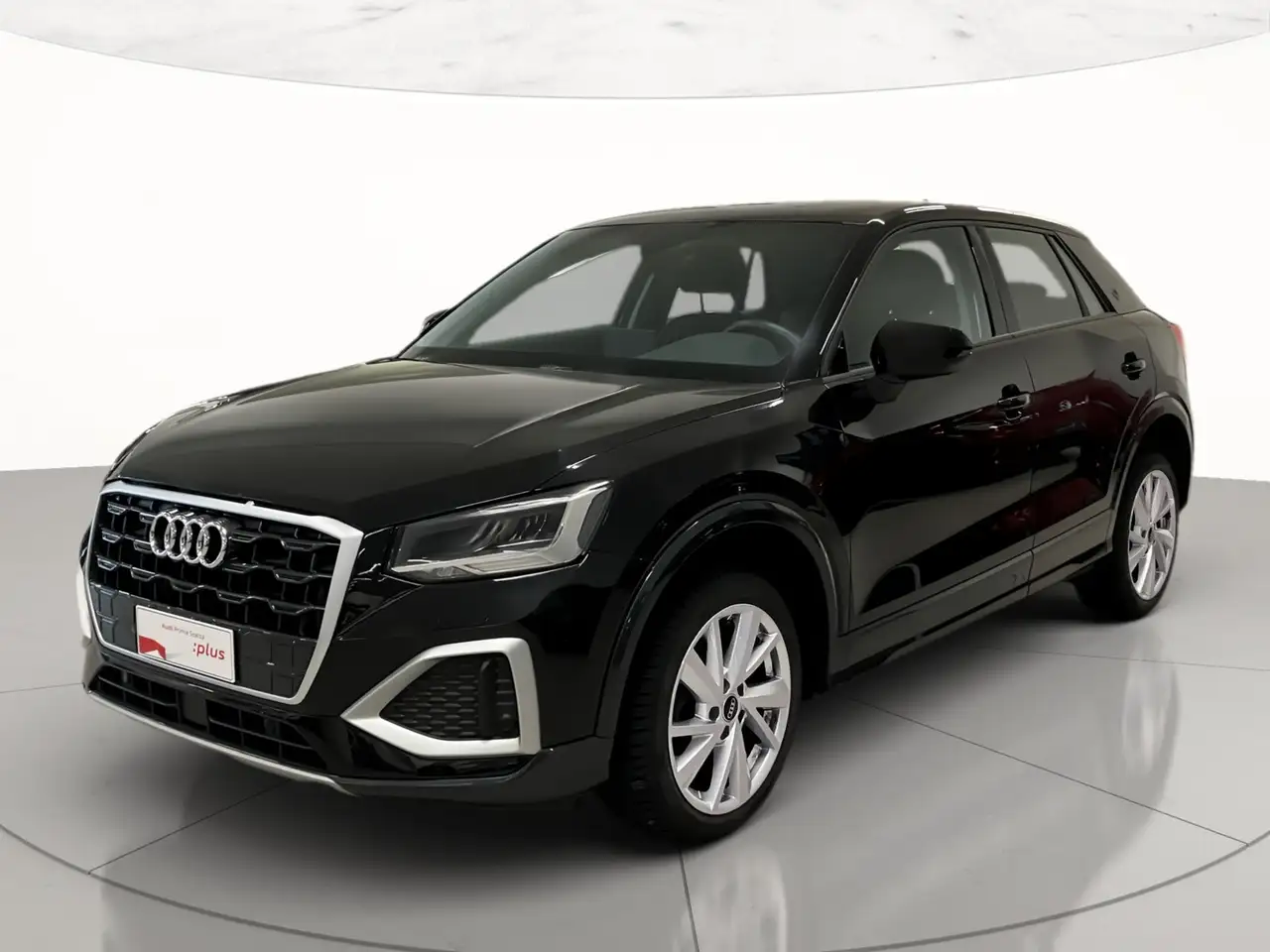 Audi Q2 35 1.5 tfsi business advanced s-tronic — photo 1 of 15