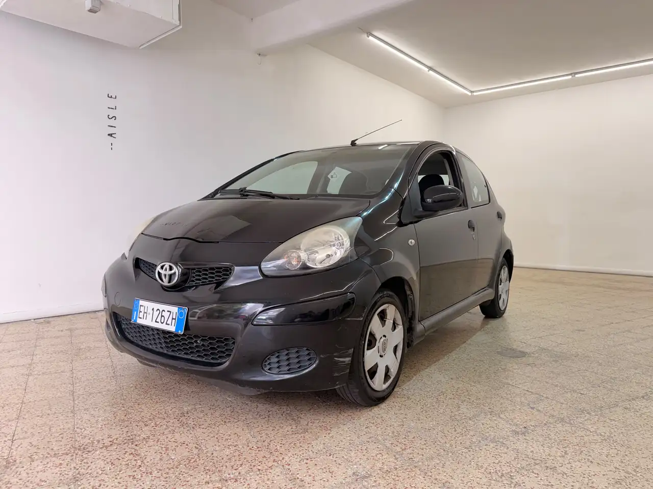 Toyota Aygo aygo 5p 1.0 Expo s/clima Navi — photo 1 of 15