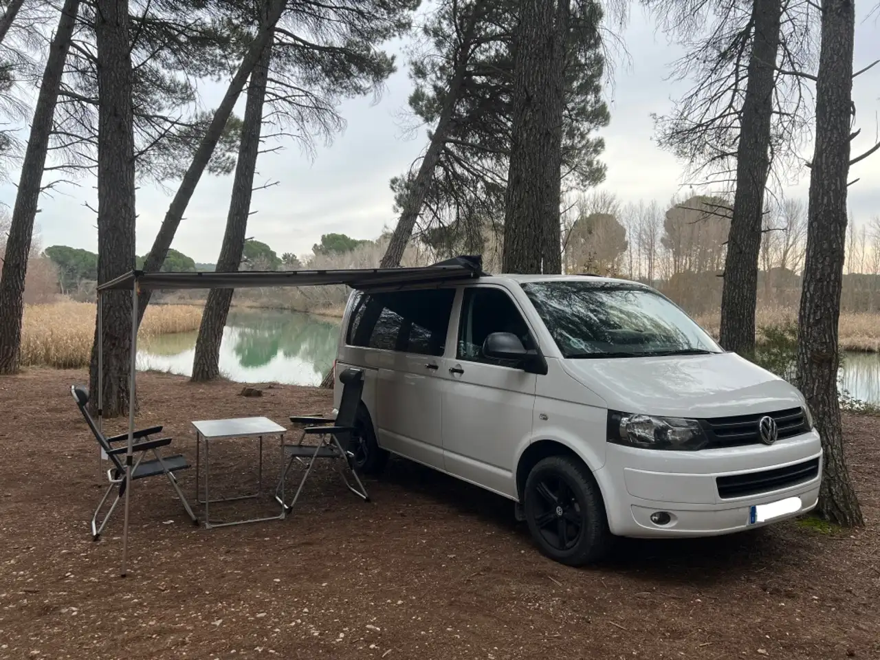 Volkswagen Transporter Kombi PRO 2.0BiTDI BMT T.M. 4M DSG 18 — photo 1 of 35