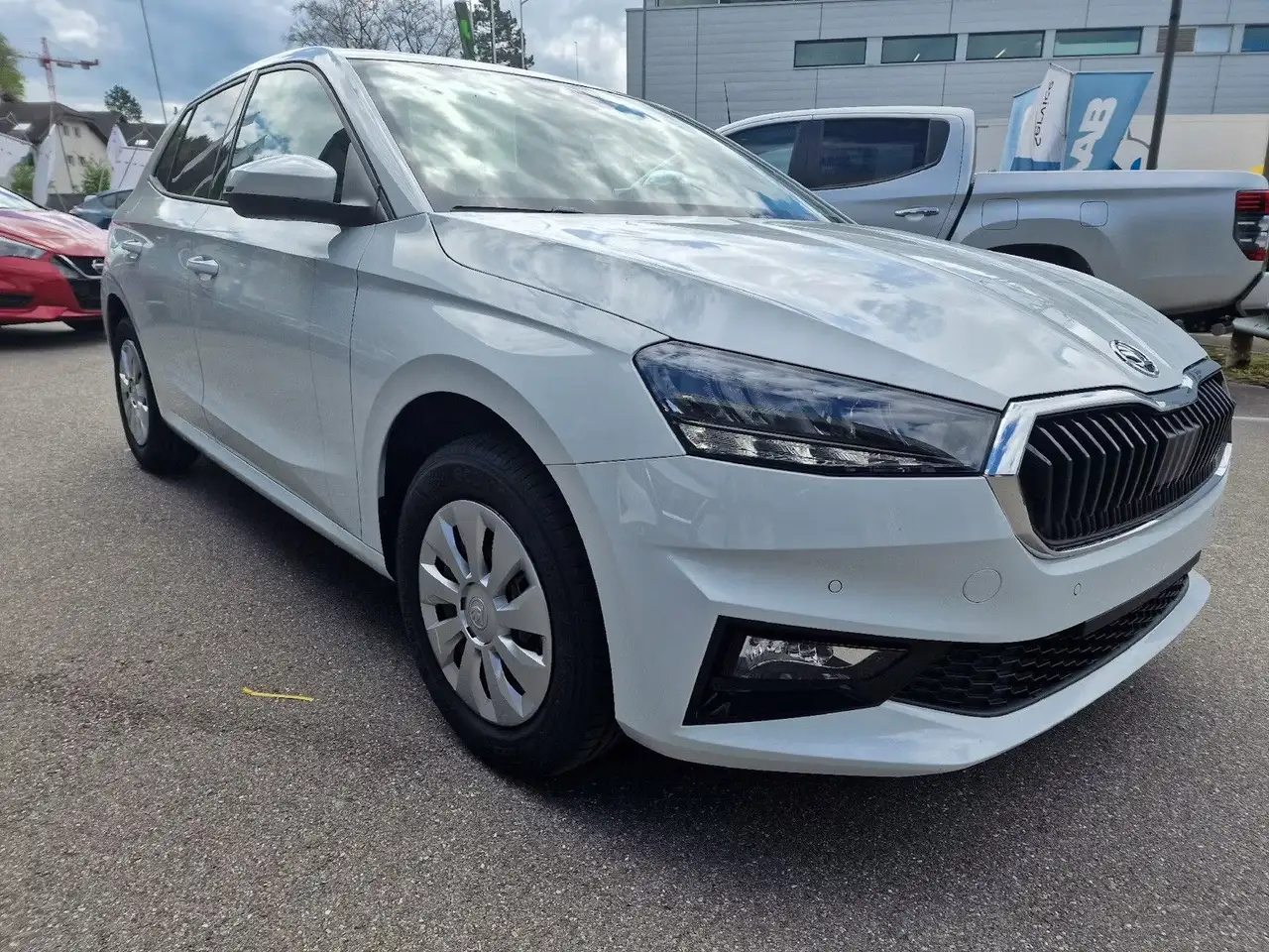 Skoda Fabia 1,0 TSI Selection LED SHZ PDC Sicher App — photo 1 of 36