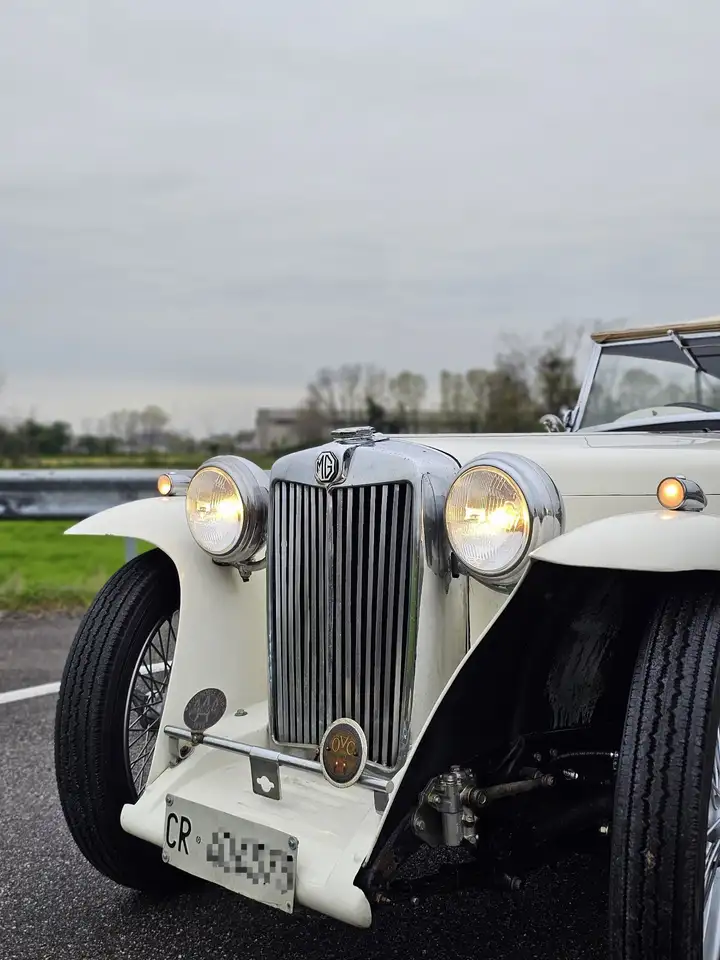 MG Midget MG TA Roadster (1937) – Storica e Documenti Regola — photo 1 of 13