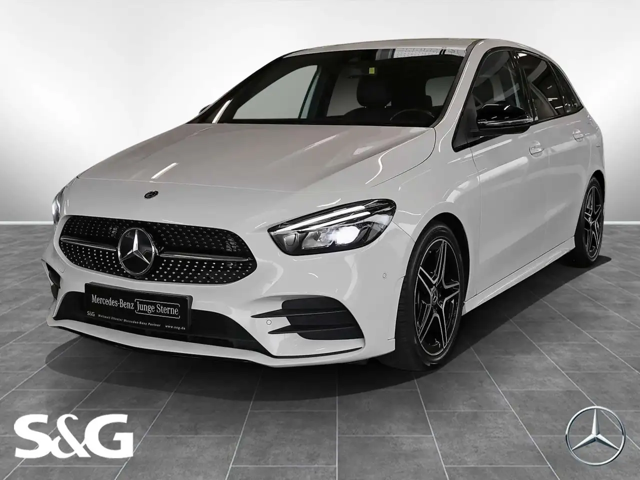 Mercedes-Benz B 200 AMG NIGHT PAKET+SPURHALTE+MBUX+LED+18" — photo 1 of 15
