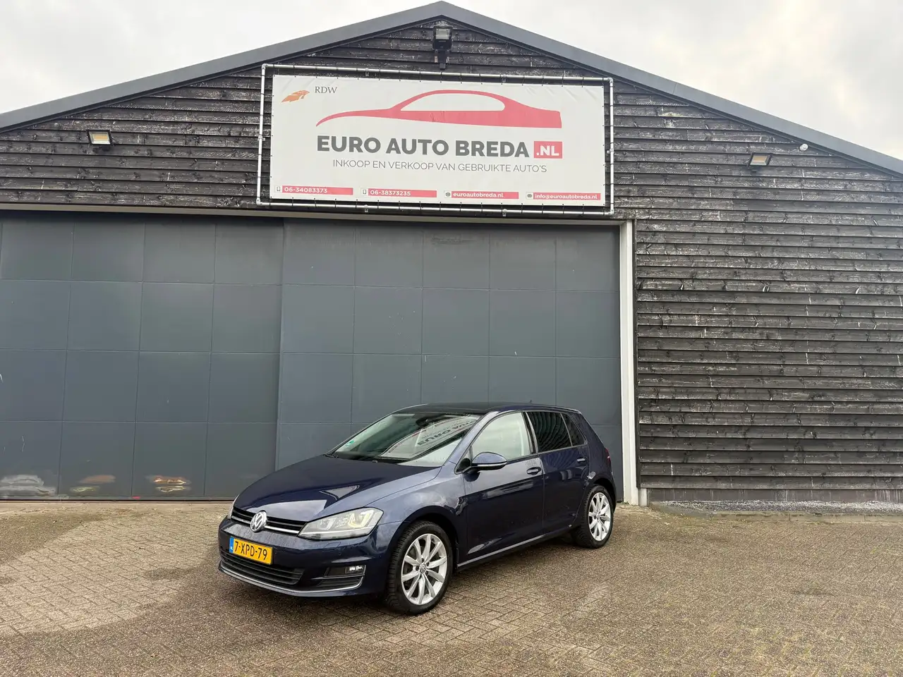 Volkswagen Golf 1.4 TSI ACT Highline — photo 1 of 23
