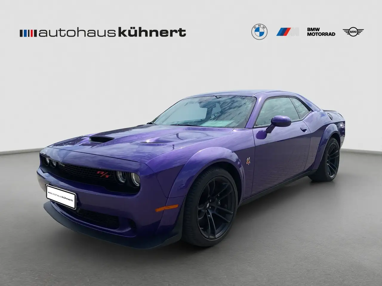 Dodge Challenger 6.4L R/T Scat Pack 392 Widebody AUT — photo 1 of 15