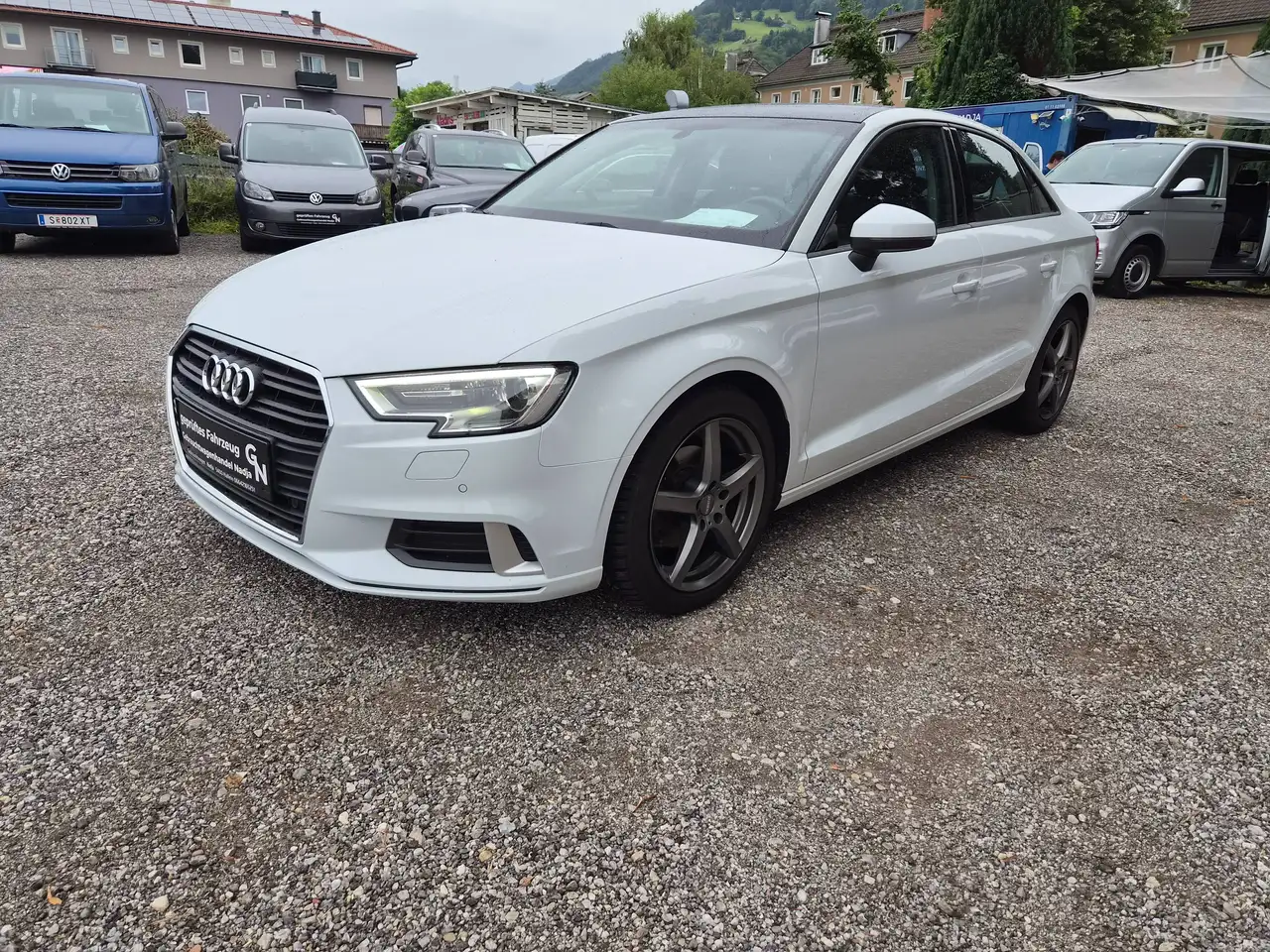 Audi A3 35 TDI sport Panoramadach — photo 1 of 15