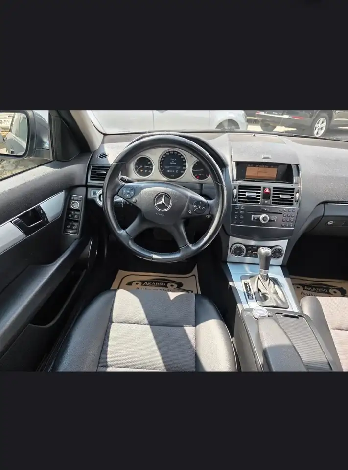 Mercedes-Benz C 220 T CDI DPF Automatik — photo 1 of 15