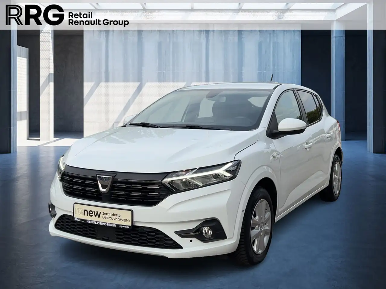 Dacia Sandero 1.0 TCe 90 Comfort — photo 1 of 19