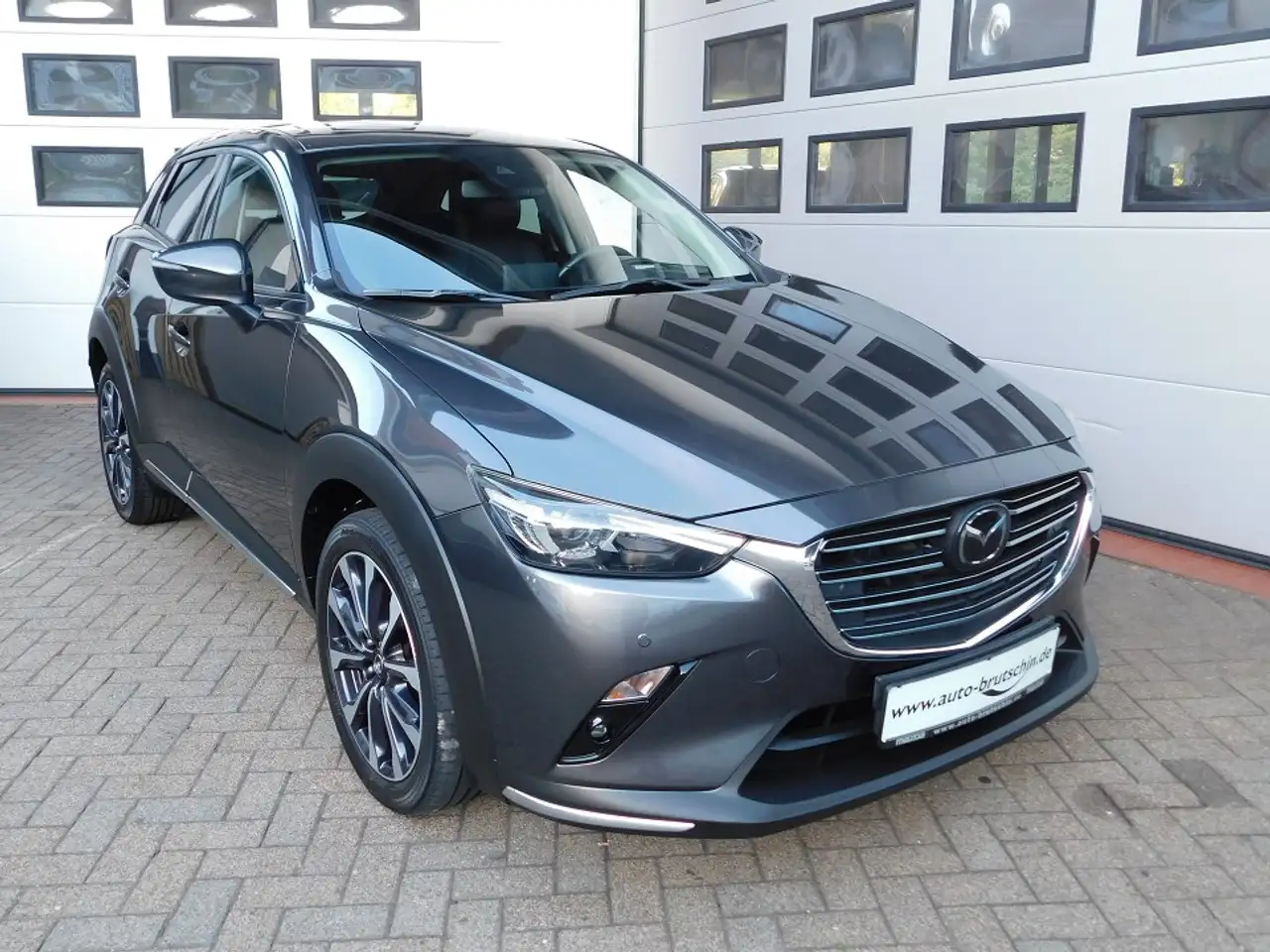 Mazda CX-3 SKY-D115 AWD Sportsline Technik-P./LED/BSM/SHZ/Na — photo 1 of 12