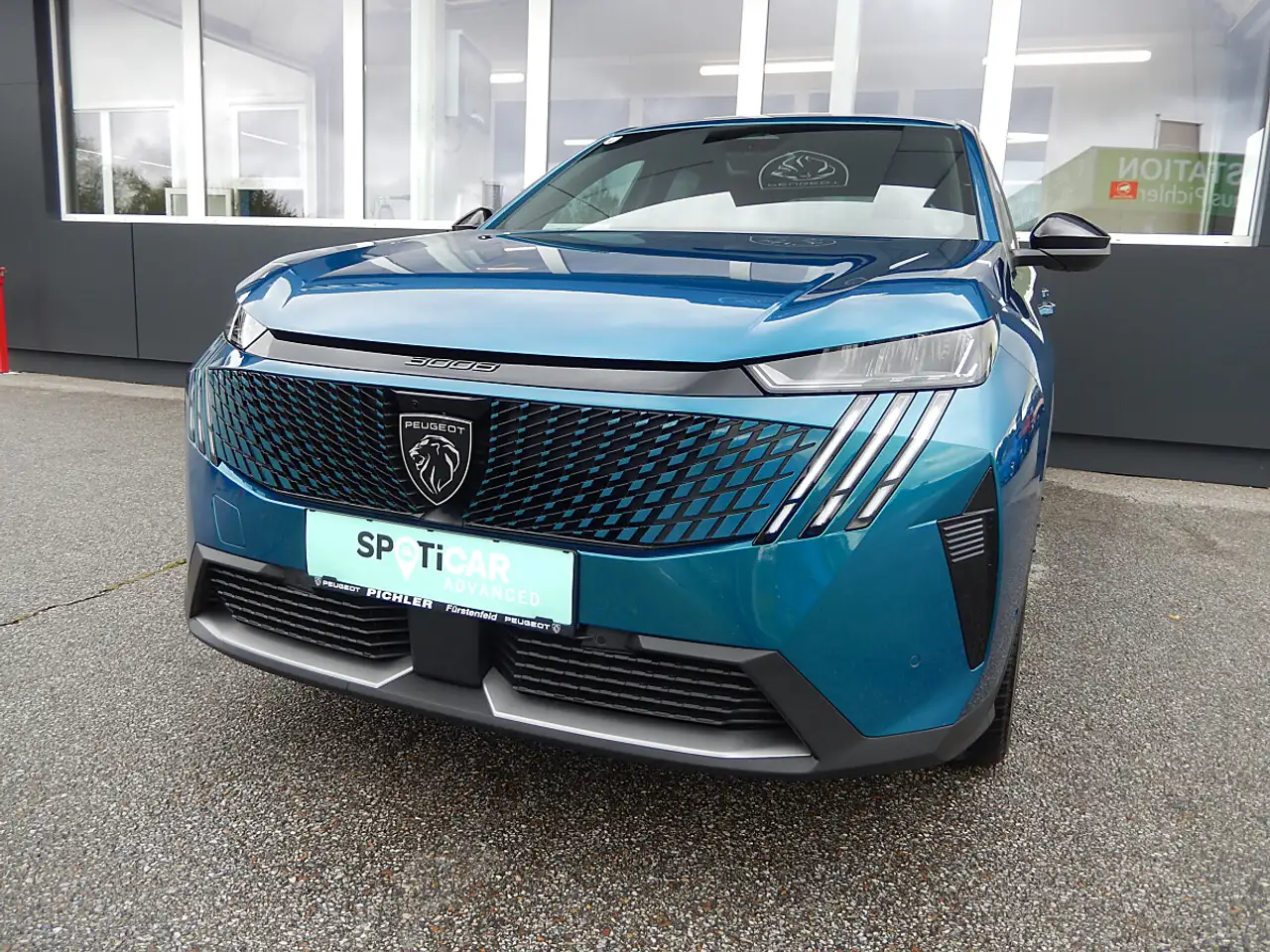 Peugeot 3008 Hybrid 136 E-DCS6 Allure Aut. — photo 1 of 20