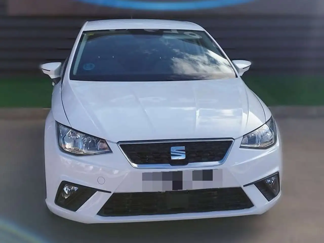 SEAT Ibiza 1.0 TSI 70kW (95CV) Style — photo 1 of 9