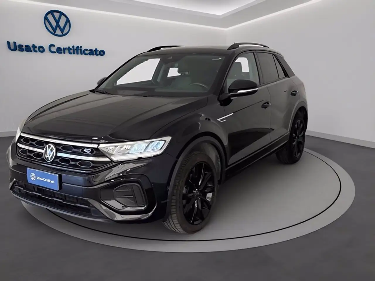 Volkswagen T-Roc 1.0 tsi r-line 110cv — photo 1 of 20