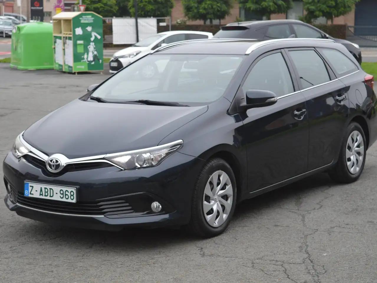 Toyota Auris Touring Sports 1.33i VVT-i Comfort AIRCO+CAMERA — photo 1 of 9