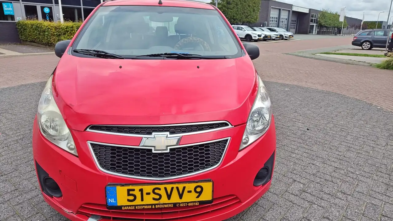 Chevrolet Spark 1.0 16V LS Bi-Fuel — photo 1 of 14