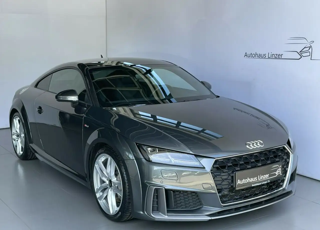 Audi TT 45 TFSI S-Line *LED*Bang&O*KeyGo*CAM*Alcantara* — photo 1 of 30