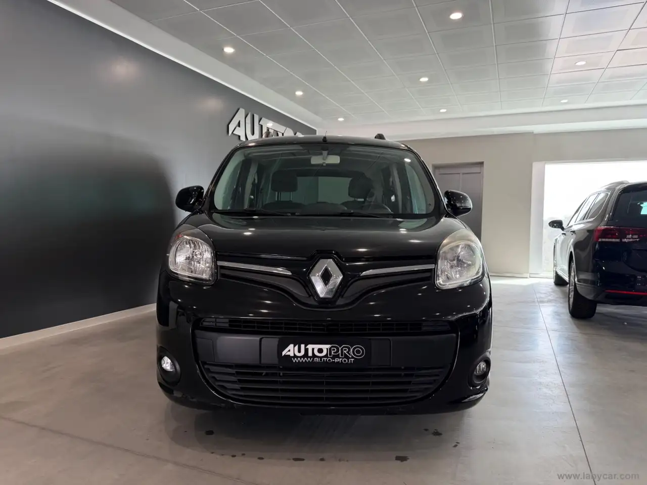 Renault Kangoo 1.5 dCi 90 CV 5p. S&S Extrem — photo 1 of 15
