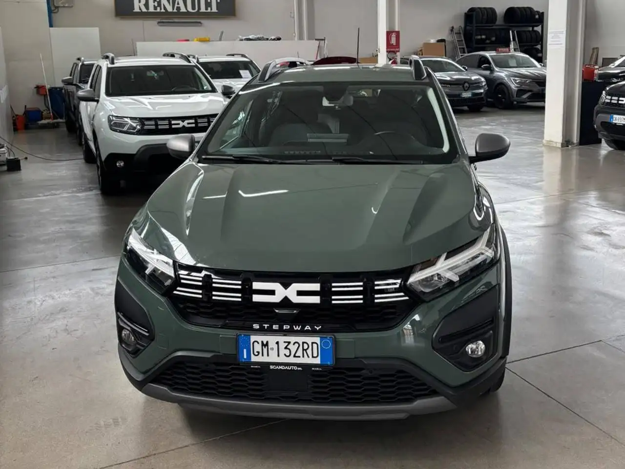 Dacia Sandero Dacia Sandero Stepway III Stepway 1.0 tce Comfort SL DaciaPlus Eco-g 100cv — photo 1 of 14
