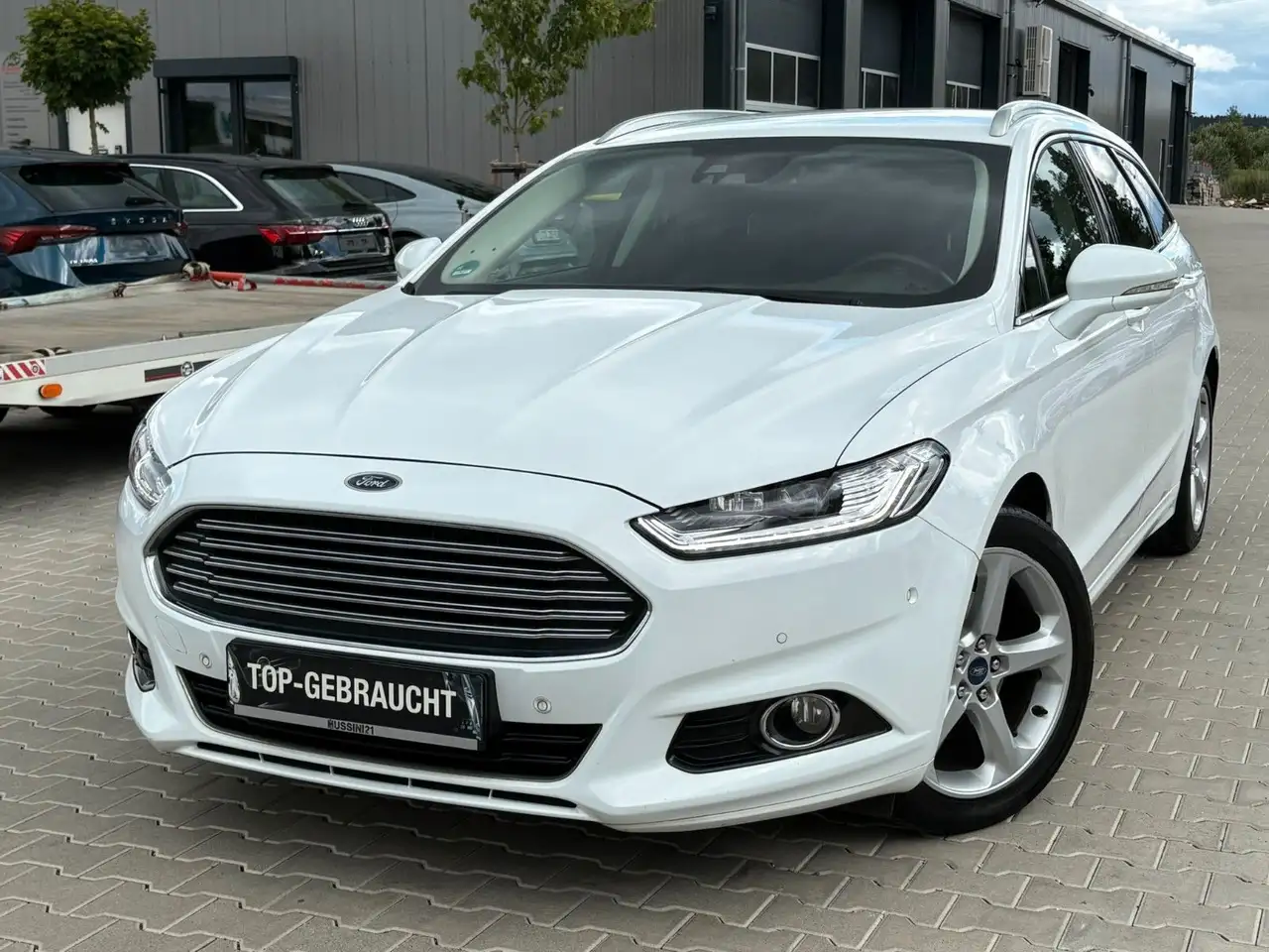 Ford Mondeo Turnier 2.0 TDCi Aut. Titanium / LED / 18 — photo 1 of 20