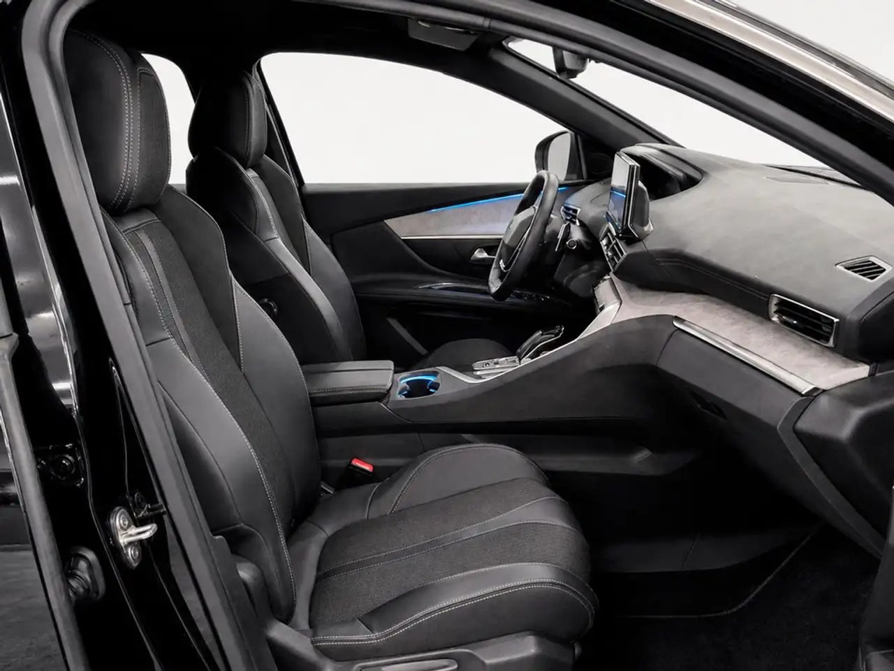 2023 Peugeot 3008 1.5BlueHDi GT S&S EAT8 130, photograph 12