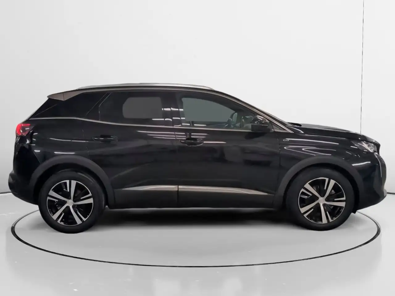 2023 Peugeot 3008 1.5BlueHDi GT S&S EAT8 130, photograph 2