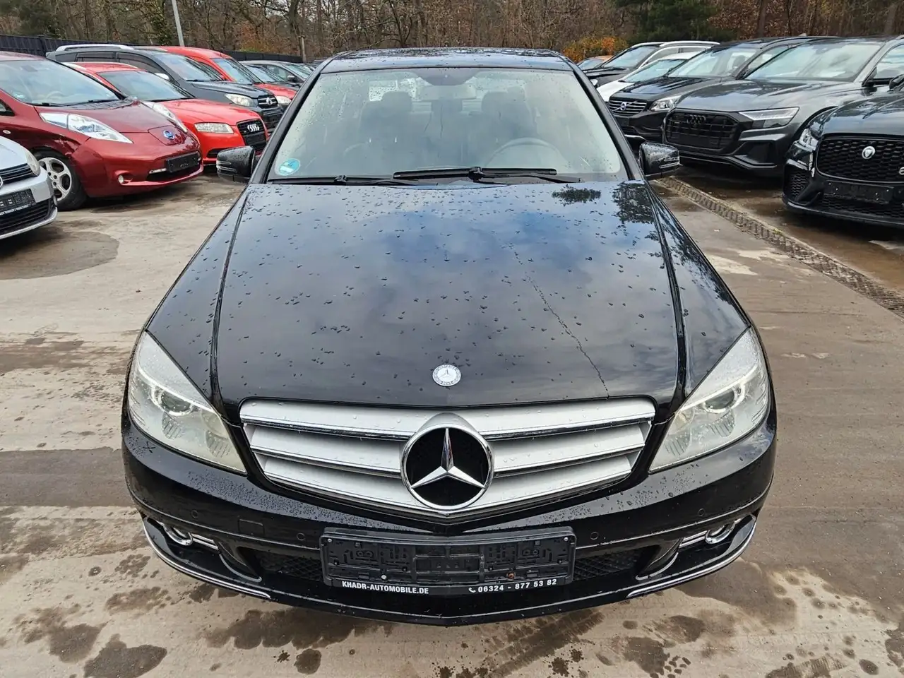 Mercedes-Benz C 200 C Limousine C 200 CGI BlueEfficiency — photo 1 of 15