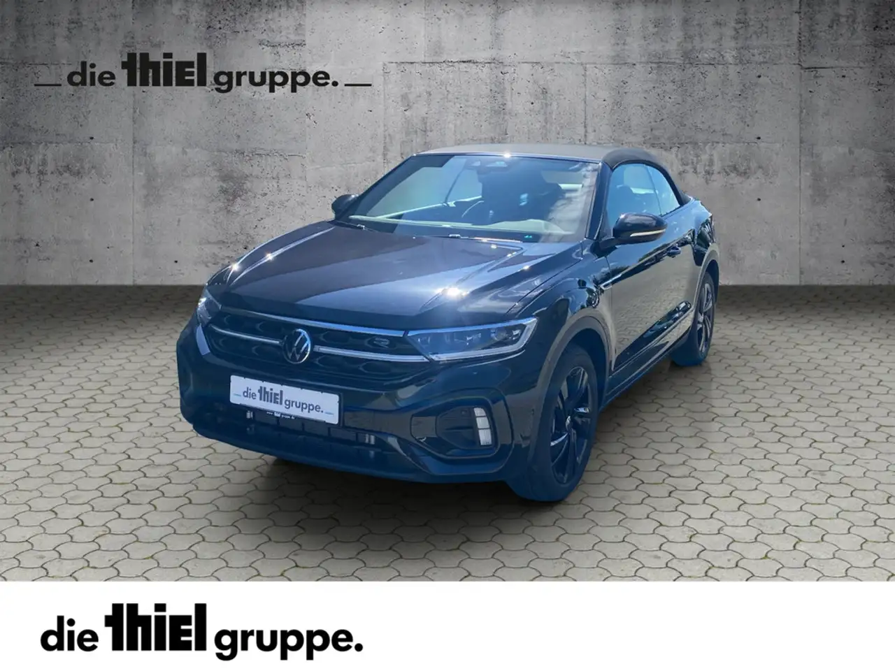 Volkswagen T-Roc Cabriolet 1.5 l TSI DSG R-Line AHK+LED-Matrix+BlackStyle+Navi+AC — photo 1 of 21