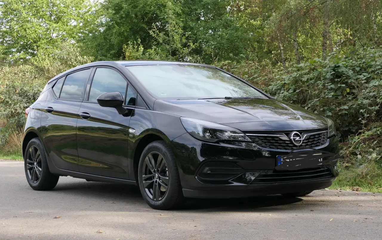 Opel Astra 1.2 Turbo Start/Stop 2020 — photo 1 of 11