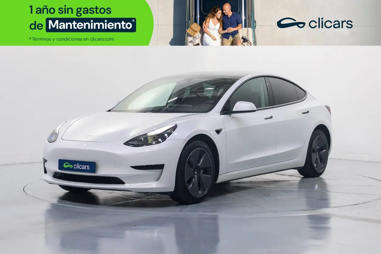 Tesla Model 3 Standard Range RWD Plus — photo 1 of 33