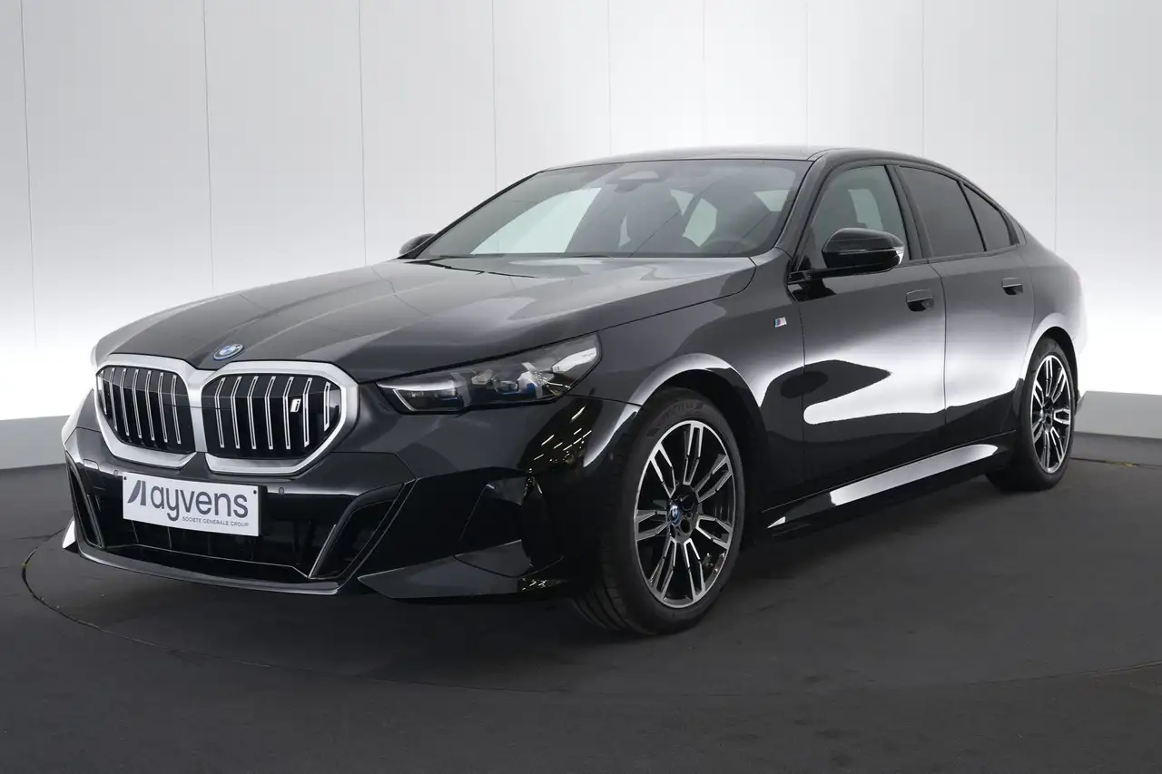 BMW i5 eDrive40 M-Sport LEDER/CUIR LED GPS PDC CAM Verw. — photo 1 of 32
