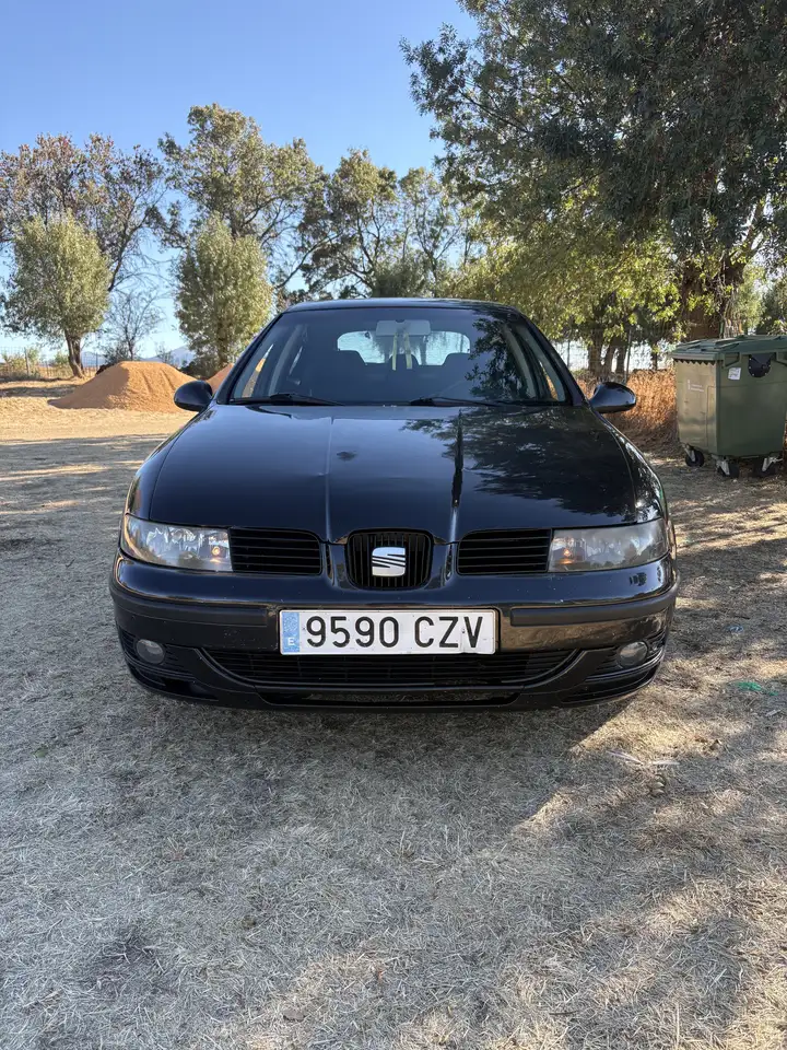 SEAT Leon León 1.9TDI Sport — photo 1 of 7