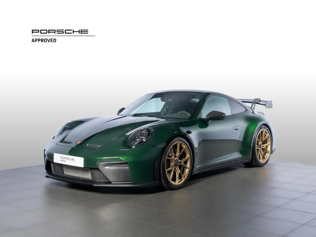 Porsche 992 coupe 4.0 gt3 auto — photo 1 of 15
