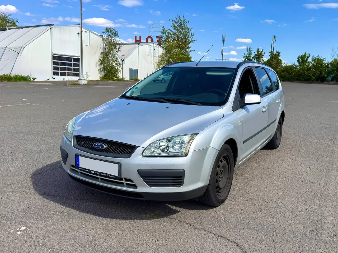 Ford Focus Focus 2 Turnier 1,8L (Bastlerfahrzeug/Teileträger) — photo 1 of 14