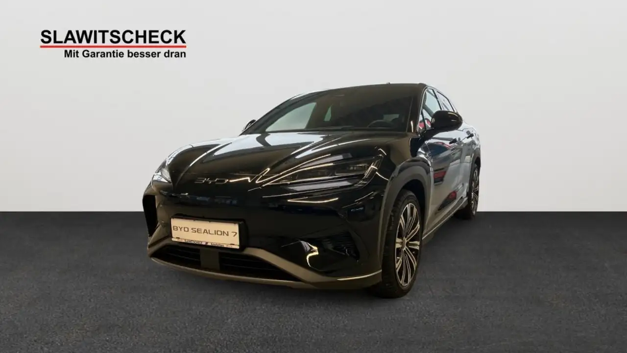 BYD Sealion 7 Excellence AWD MY2025 — photo 1 of 14