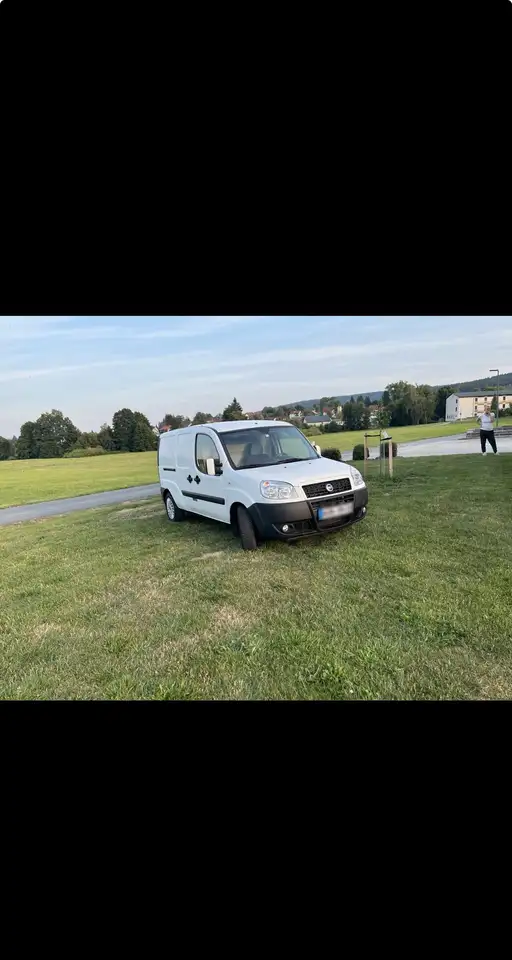 Fiat Doblo Cargo JTD 223.103.2 MAXI — photo 1 of 12