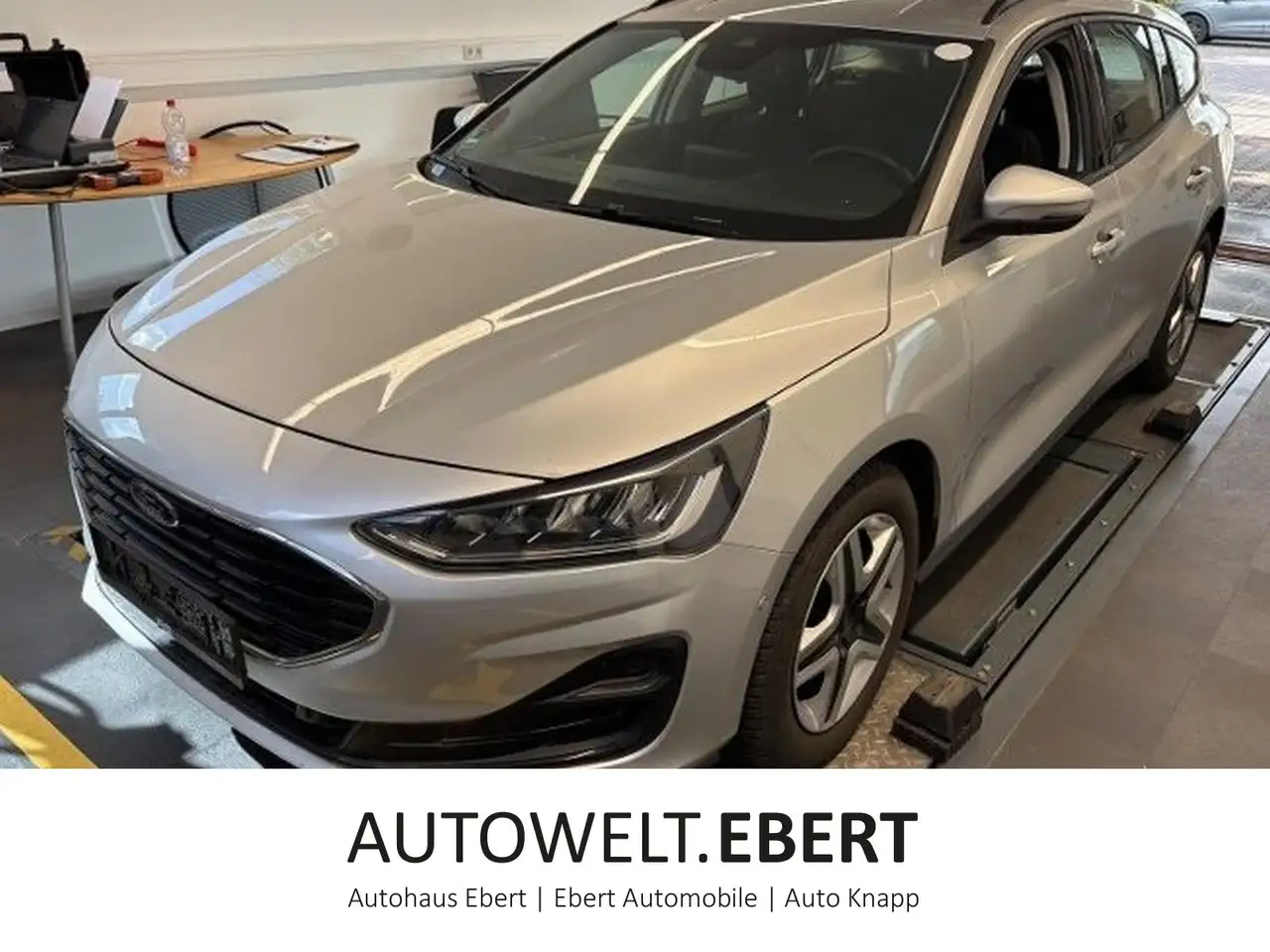 Ford Focus 1.0 Cool & Connect LED/ACC/KAMERA/NAVI/SHZ — photo 1 of 4