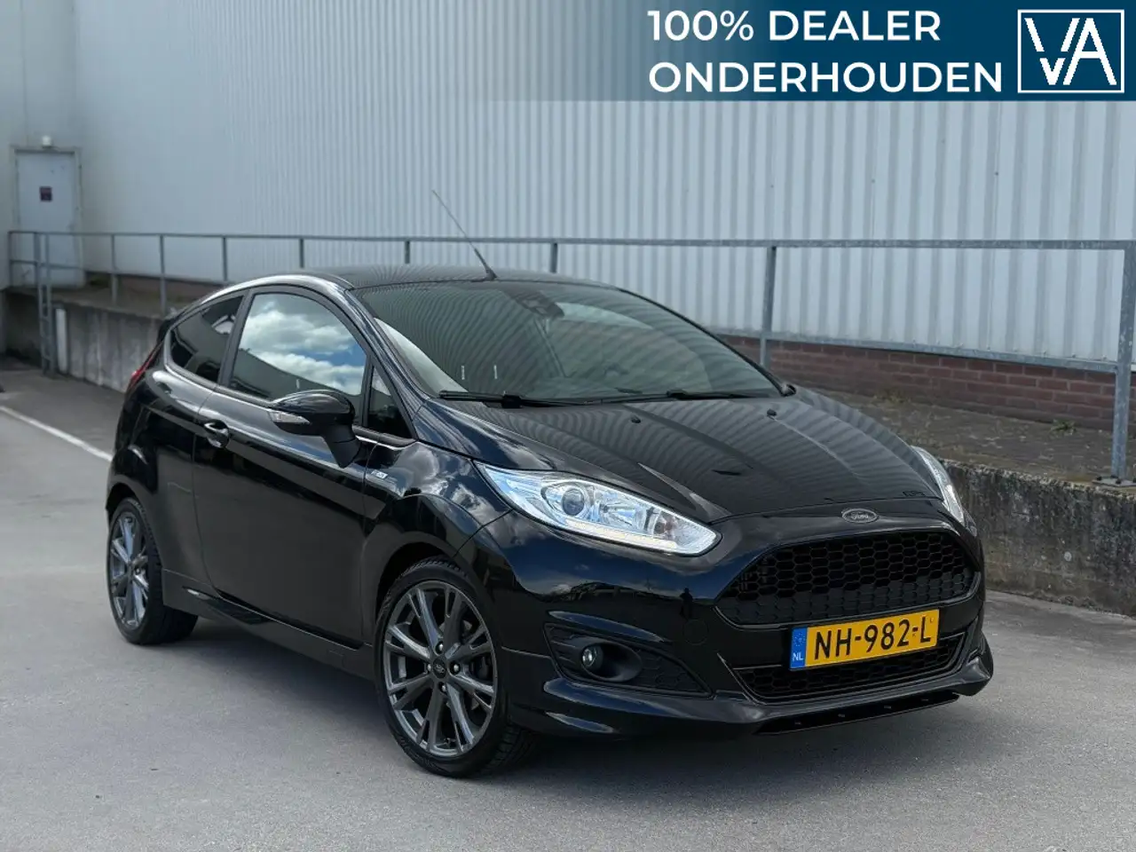 Ford Fiesta 1.0 ST Line | Xenon | ALL-Season | 125 PK | — photo 1 of 22
