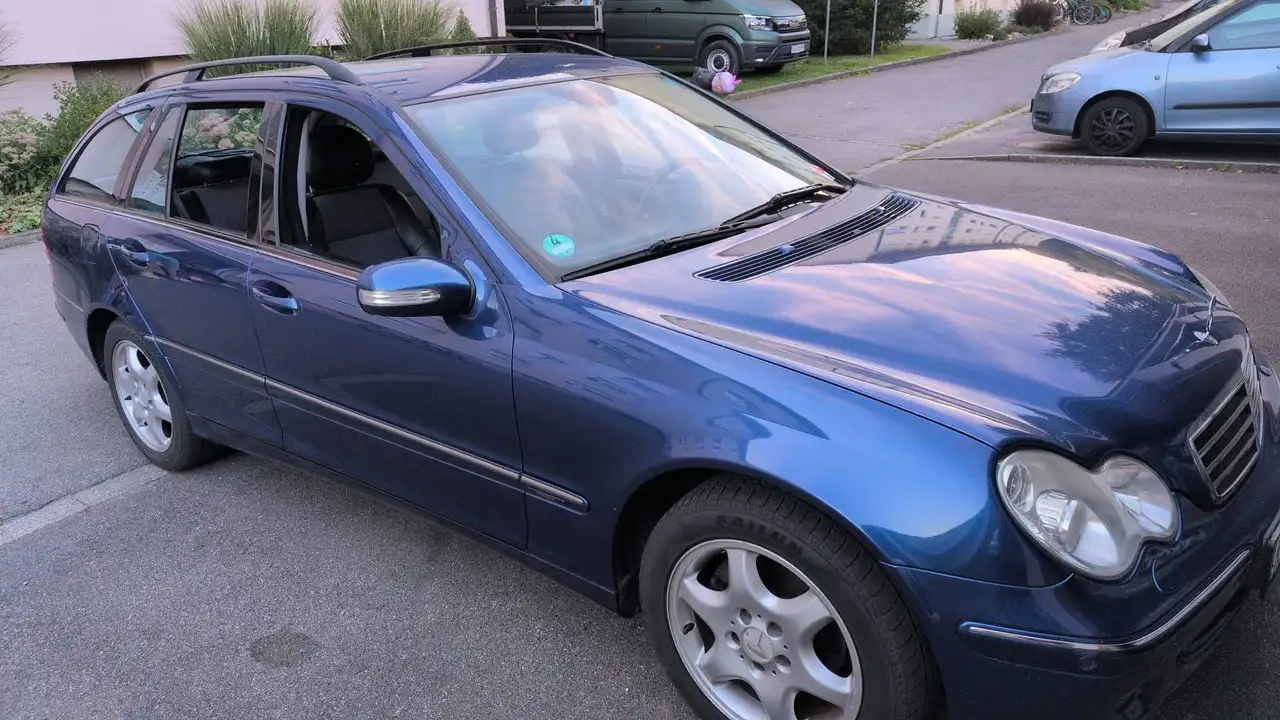 Mercedes-Benz C 180 C 180 Kompressor Avantgarde — photo 1 of 19