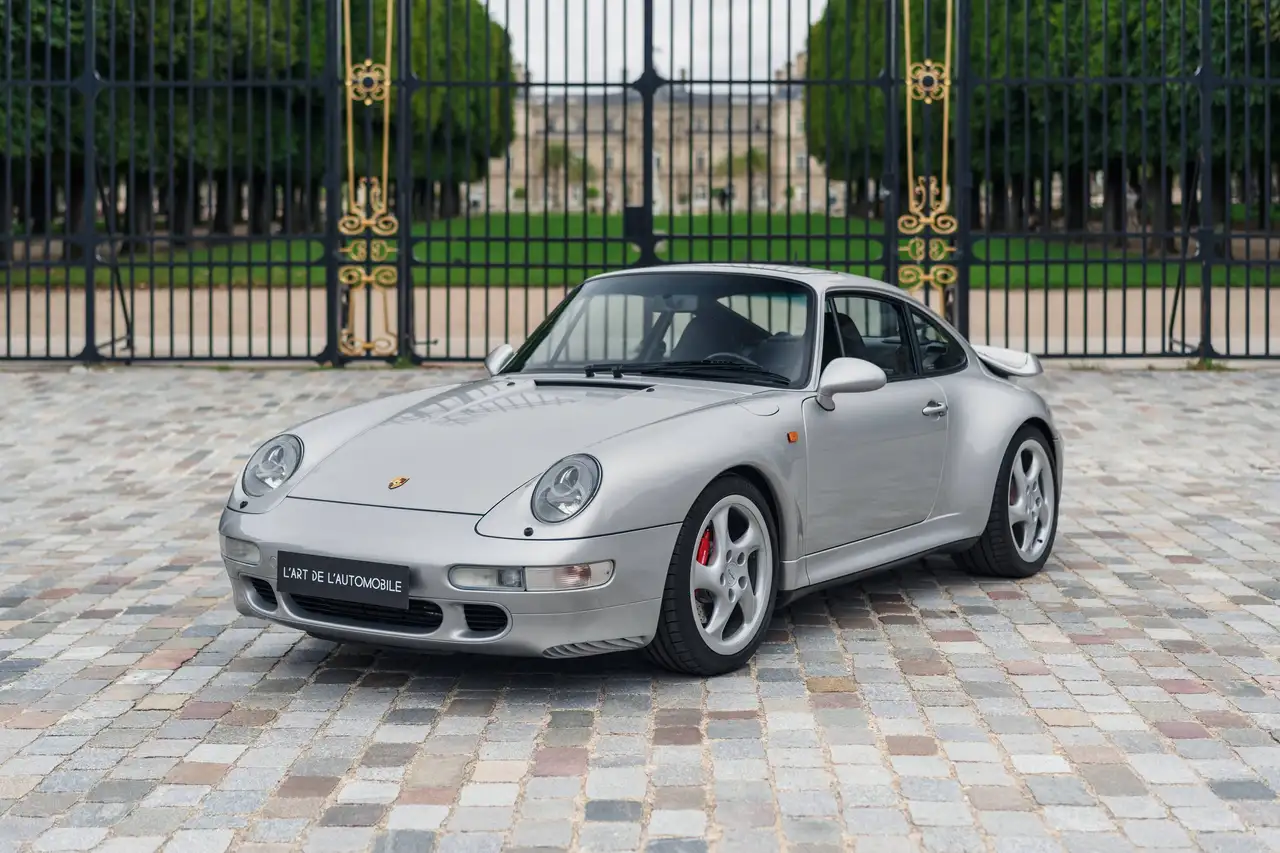 Porsche 993 Turbo X50 - only 37,500 km, 2 owners since new — photo 1 of 39