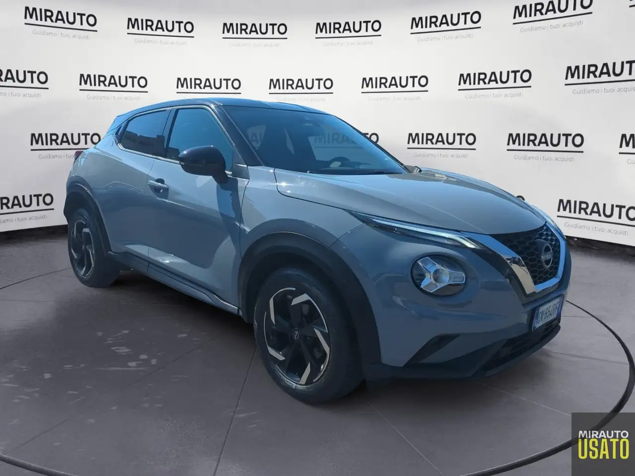Nissan Juke 1.0 DIG-T 114 Mt N-Connecta — photo 1 of 10