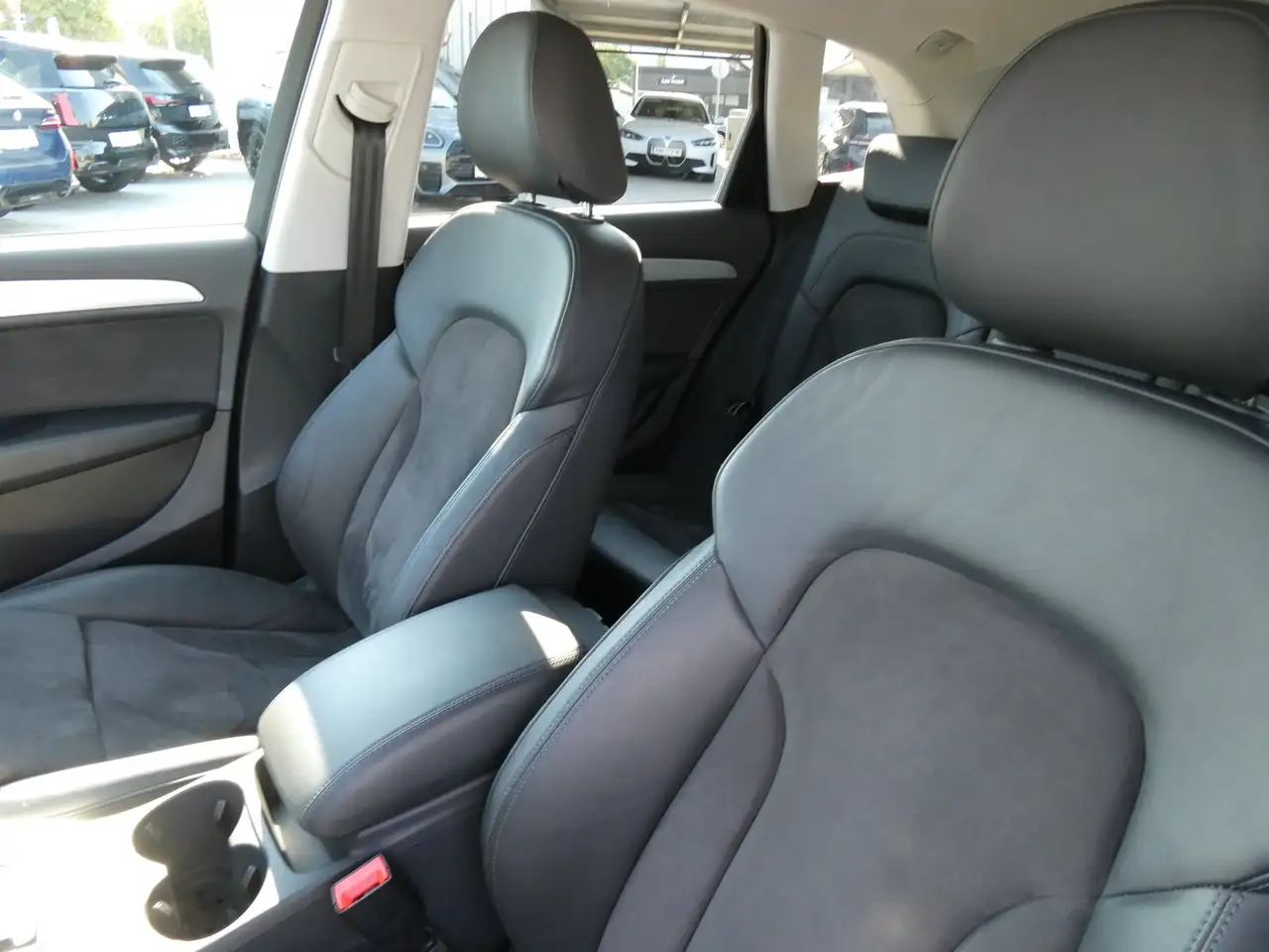 2013 Audi Q5 2,0 TDI quattro DPF S-tronic, photograph 9