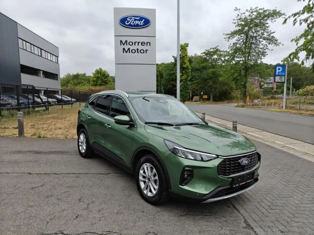 Ford Kuga Titanium 1.5i Ecoboost 150pk/110kw M6 *08422* OC08 — photo 1 of 14