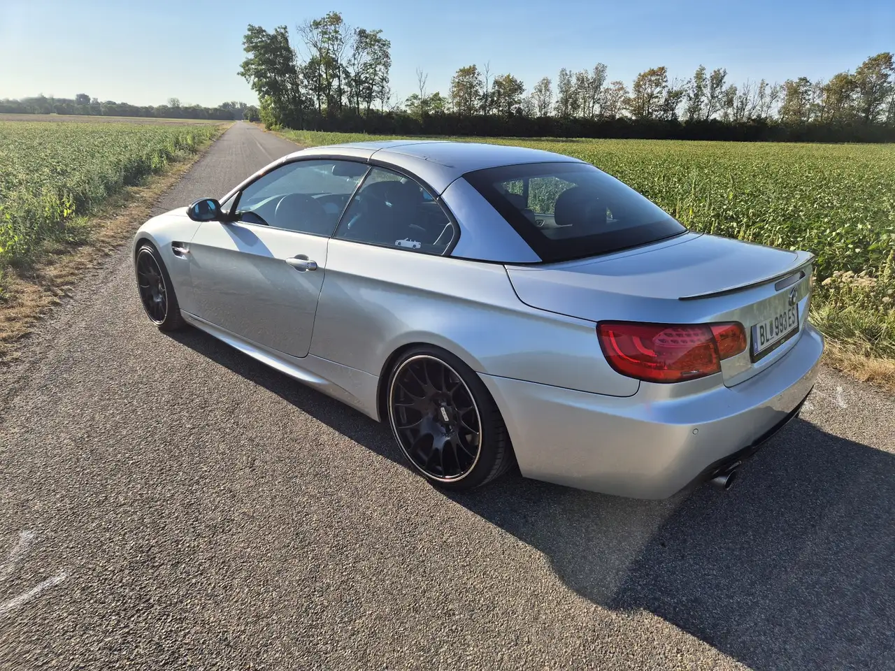 BMW 335 335i Cabrio Österreich-Paket — photo 1 of 20